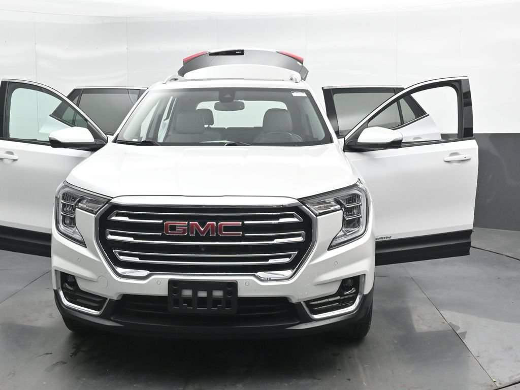 Used 2024 GMC Terrain SLT w/ Infotainment Package II AWD/4WD image 47