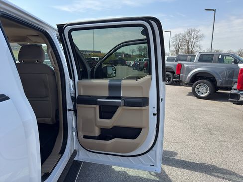 Used 2019 Ford F150 XLT w/ Equipment Group 301A Mid image 19