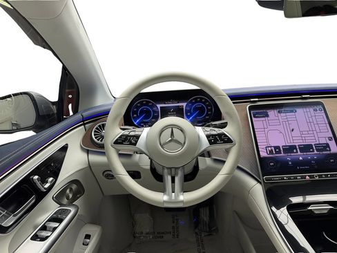 Used 2024 Mercedes-Benz EQE 350+ 4MATIC Sedan image 28