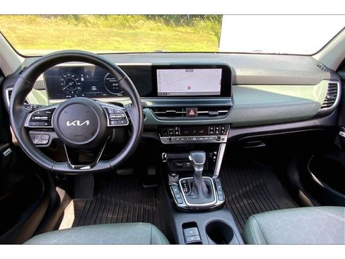 Used 2024 Kia Seltos SX AWD/4WD image 14