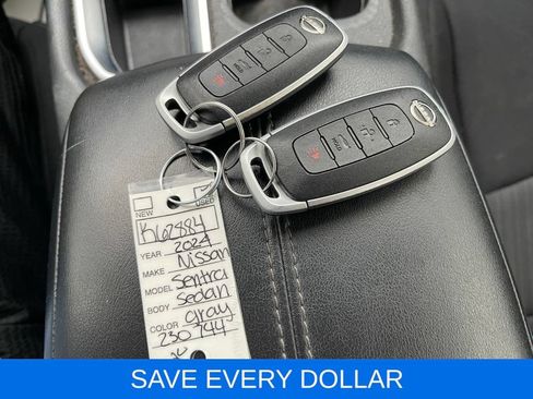 Used 2024 Nissan Sentra SV FWD image 24