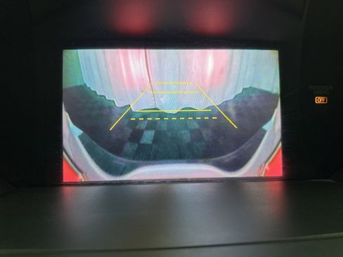 Used 2014 Honda Pilot Touring image 32