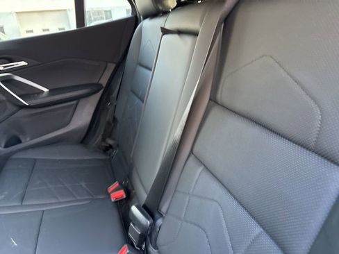 Certified 2025 BMW X2 xDrive28i w/ M Sport Package image 7