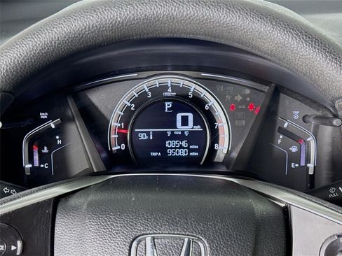 Used 2018 Honda CR-V LX image 13