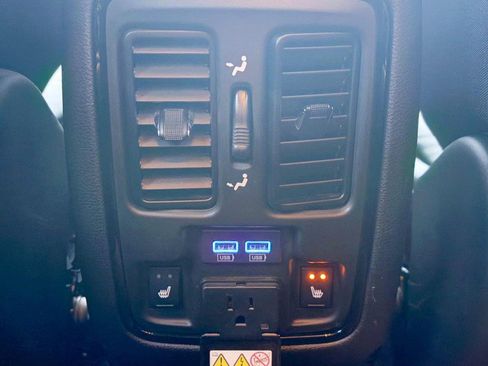 Used 2022 Dodge Durango Citadel image 13