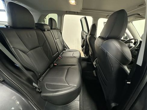 Used 2021 Subaru Forester Limited image 25