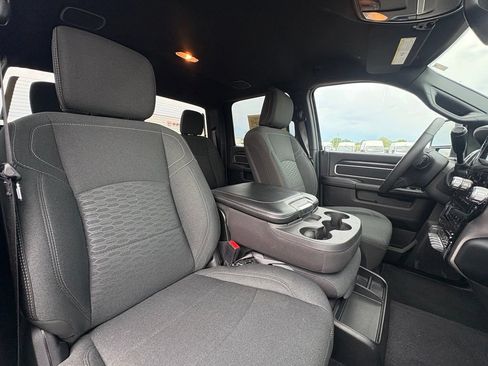 Used 2026 RAM 2500 Big Horn AWD/4WD image 28