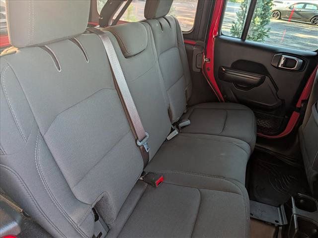Used 2019 Jeep Wrangler Unlimited Sport S AWD/4WD image 18