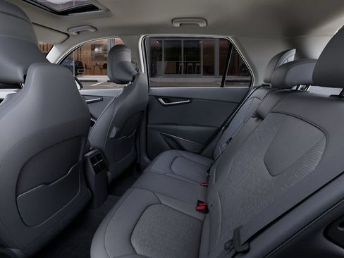 New 2026 Kia Niro FWD image 19