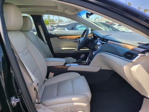Used 2019 Cadillac XTS Luxury FWD image 22