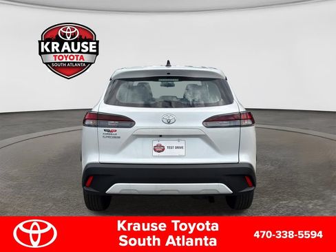 Used 2026 Toyota Corolla Cross L FWD image 6