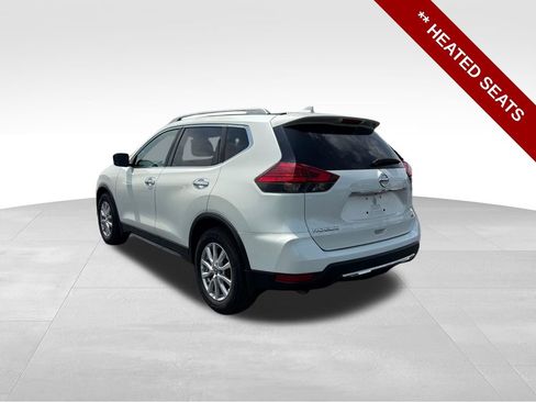 Used 2017 Nissan Rogue SV FWD image 3