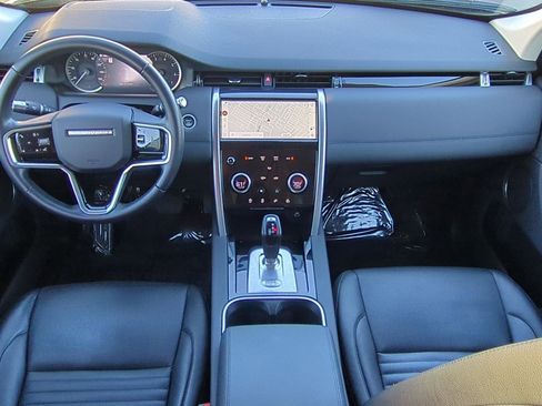 Certified 2022 Land Rover Discovery Sport S image 21
