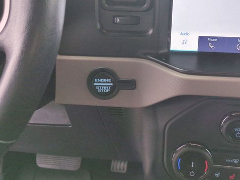 Used 2022 Ford Bronco Wildtrak image 19