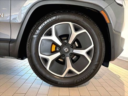 Used 2024 Rivian R1S Adventure Quad AWD/4WD image 14