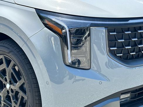 New 2026 Kia Carnival SX Prestige FWD image 12