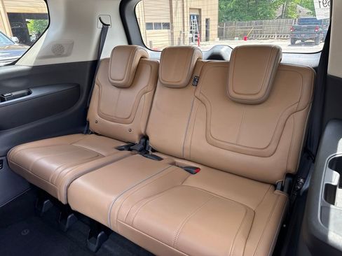 Used 2025 INFINITI QX80 Sensory AWD/4WD image 8