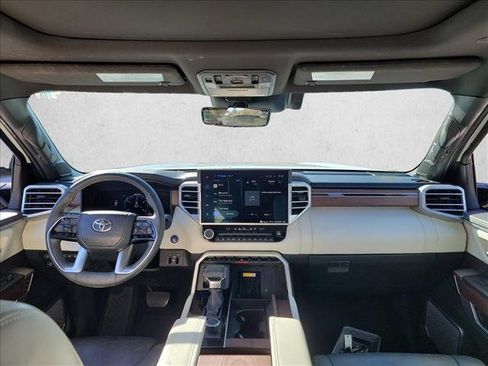 Used 2023 Toyota Sequoia Capstone image 18