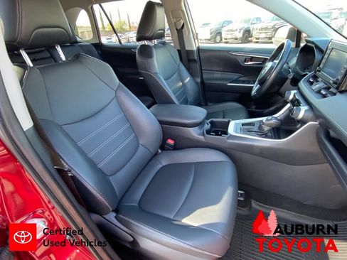 Certified 2022 Toyota RAV4 XLE Premium FWD image 17