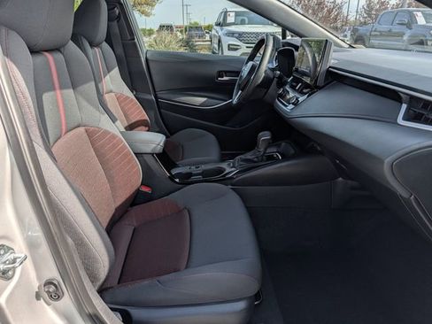 Used 2025 Toyota Corolla SE FWD image 31