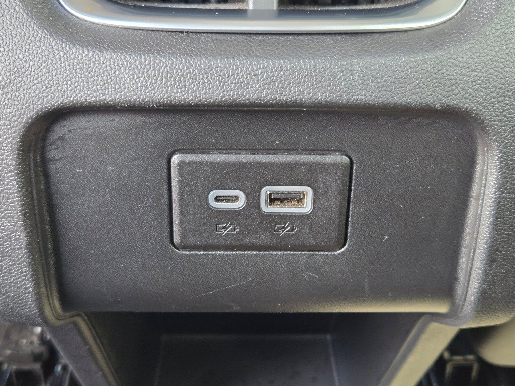 Certified 2025 Chevrolet Blazer LT FWD image 18