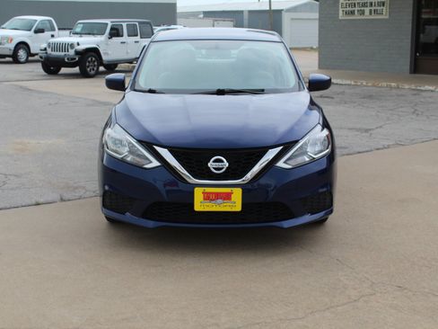 Used 2017 Nissan Sentra S FWD image 11