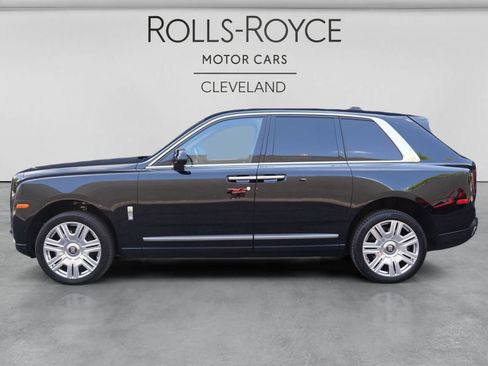 Certified 2020 Rolls-Royce Cullinan AWD/4WD image 52