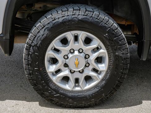 Used 2025 Chevrolet Silverado 2500 LTZ w/ LTZ Convenience Package AWD/4WD image 62