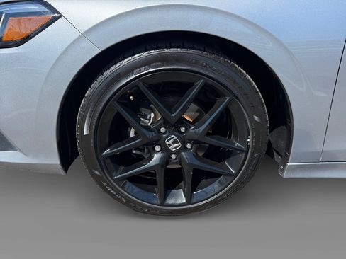 Used 2022 Honda Civic Sport image 9
