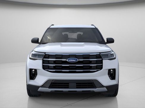 New 2026 Ford Explorer Active image 6