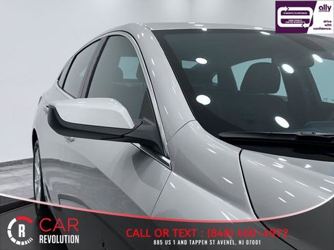 Used 2022 Chevrolet Malibu LT image 56