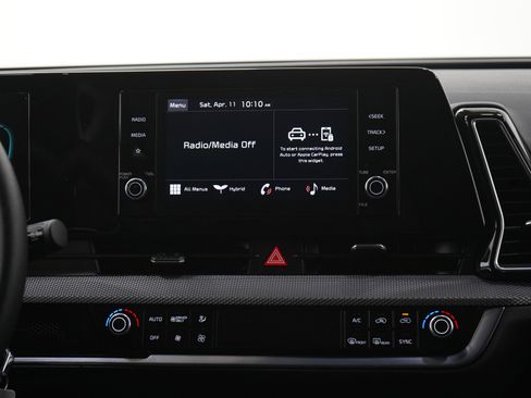 Used 2023 Kia Sportage LX image 15