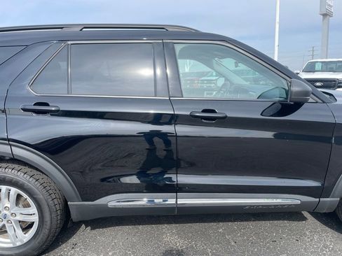Used 2023 Ford Explorer XLT w/ Equipment Group 202A image 38