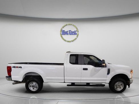 Used 2021 Ford F250 XL w/ Power Equipment Group AWD/4WD image 8