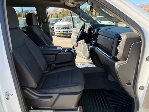 Used 2026 Chevrolet Silverado 1500 LT AWD/4WD image 35