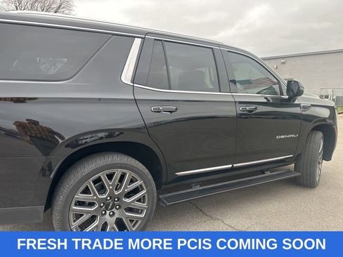 Used 2025 GMC Yukon Denali Ultimate image 21