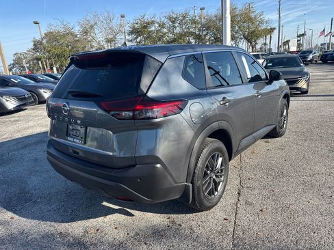 Certified 2021 Nissan Rogue S image 5