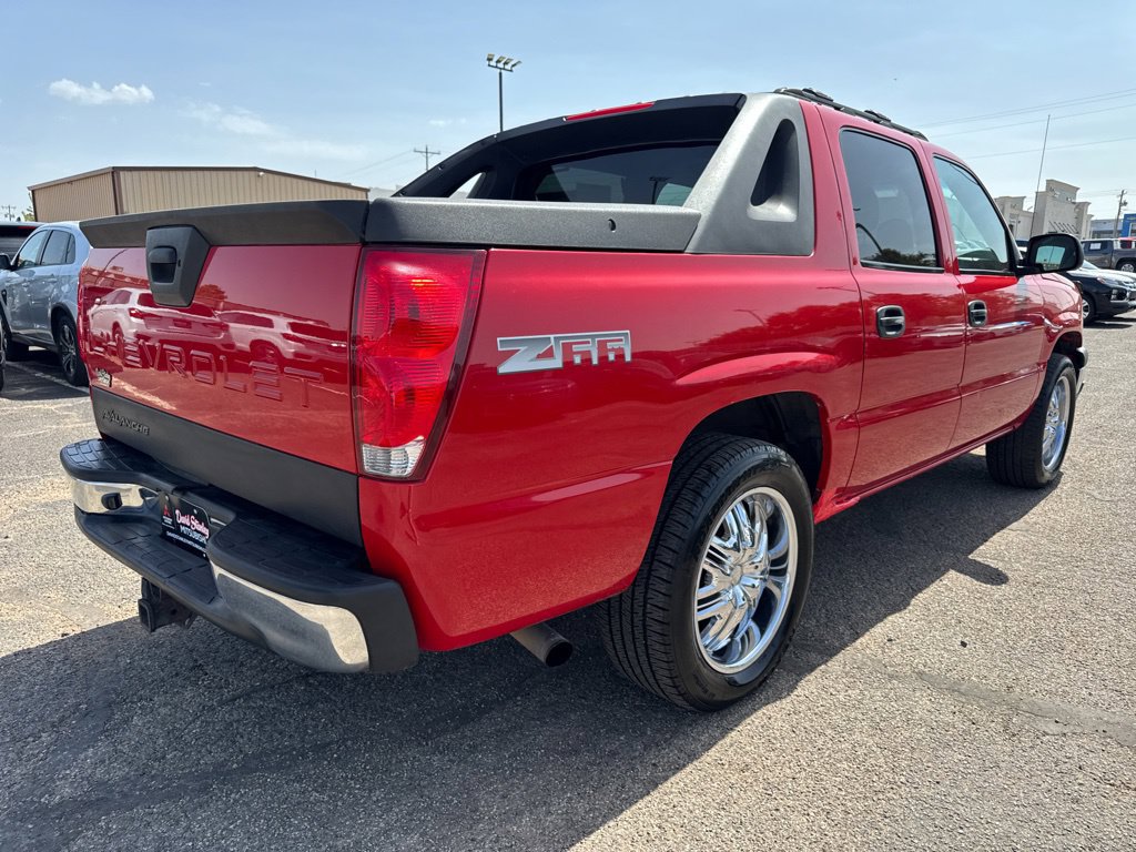 Used 2003 Chevrolet Avalanche 2WD image 4