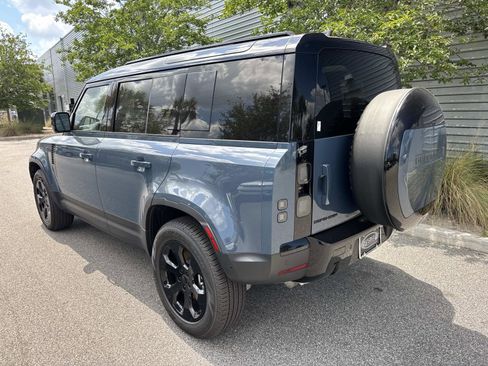 New 2026 Land Rover Defender 110 S AWD/4WD image 3