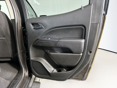 Used 2019 GMC Canyon SLE RWD image 27