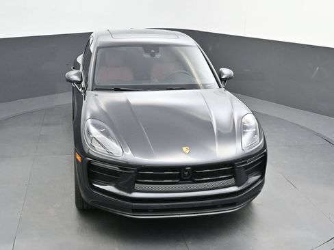 New 2026 Porsche Macan AWD/4WD image 34