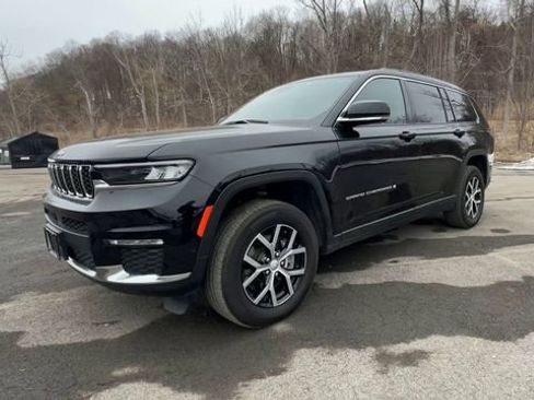 Used 2024 Jeep Grand Cherokee L Limited w/ Luxury Tech Group II image 4