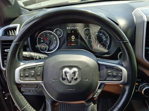 Used 2020 RAM 1500 Big Horn AWD/4WD image 19