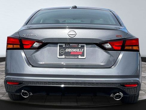 New 2026 Nissan Altima 2.5 SR FWD image 5