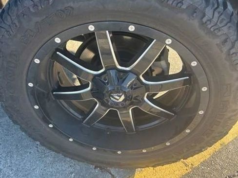 Used 2022 Toyota Tundra SR5 image 5