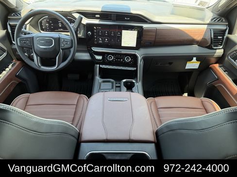 New 2026 GMC Sierra 2500 Denali Ultimate AWD/4WD image 10