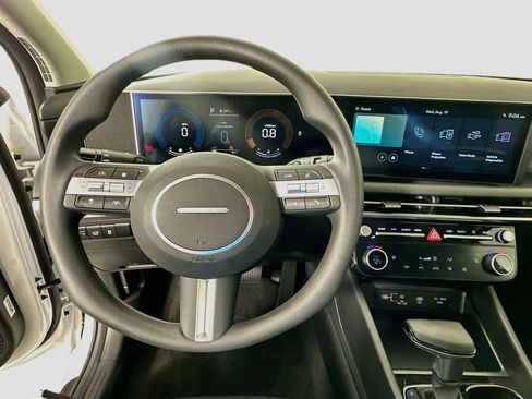 New 2026 Hyundai Tucson SEL Plus FWD image 10
