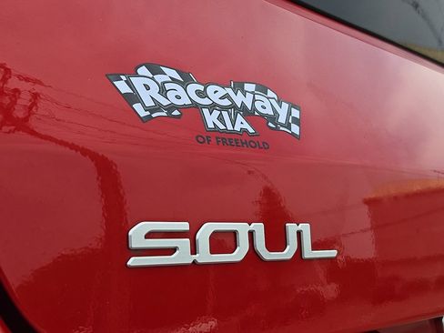 Certified 2023 Kia Soul GT-Line w/ GT-Line Technology Package FWD image 35