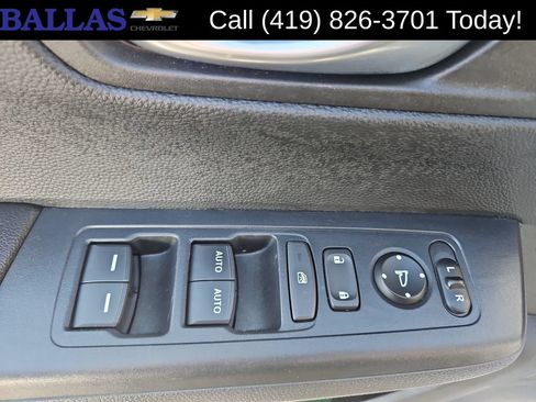 Used 2025 Honda CR-V EX image 24
