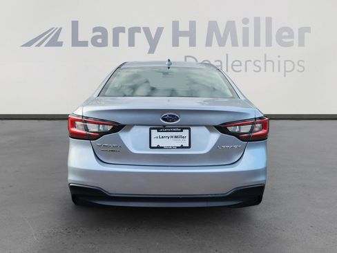 Used 2024 Subaru Legacy Premium image 4